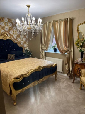Stunning 2 bedroom apartment